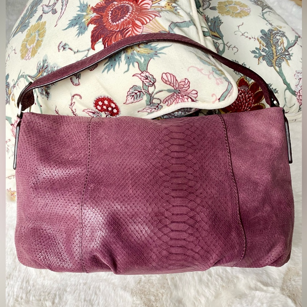Vintage Calvin Klein soft slouchy handbag. Purple Snake Embossed. - Picture 2 of 10